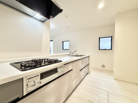 �L�b�`���@�������������I�ɁA�y�����I�V�X�e���L�b�`��  