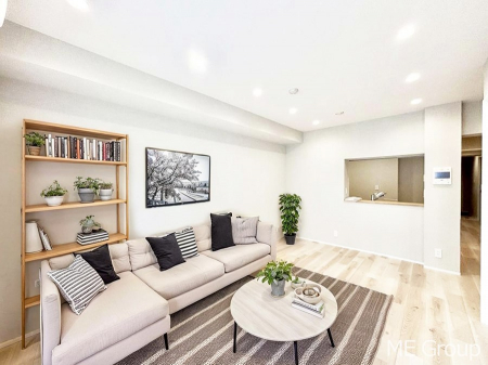 ���r���O�@�������������͋C�̂k�c�j�͉Ƒ��݂�Ȃ̉��K��ԁ��Ƌ��CG�ł�