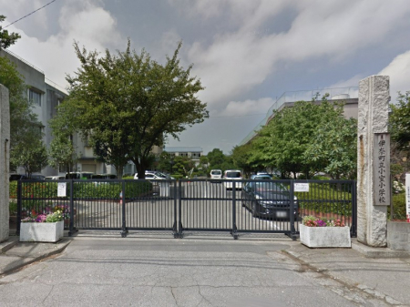 ���ӊ��@���w�Z 2100m �ɓޒ����������w�Z