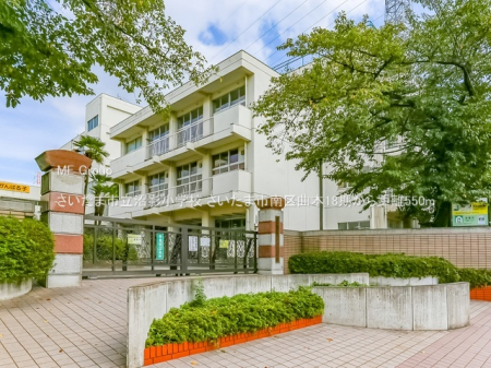 ���ӊ��@���w�Z 550m �������܎s�����e���w�Z