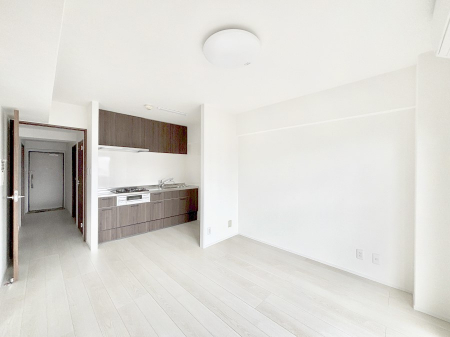 ���r���O�@���Ƒ��̓��₩�Șb�����ŕ�܂�閾�邢���r���O  