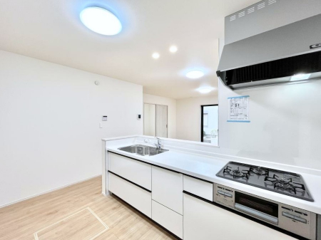 �L�b�`���@��Ƃ肠��L�b�`���ł͂��Ƒ��Ɗy�������������ł��܂��B