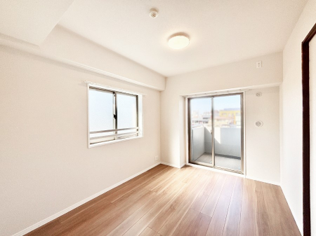 �Q���@���邢�o���R�j�[�T�C�h�ɗm����ݒu�B�ڊo�߂̗ǂ��Q���ɁB