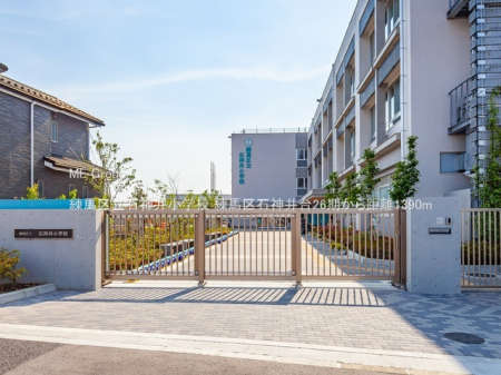 ���ӊ��@���w�Z 1390m ���n�旧�ΐ_�䏬�w�Z