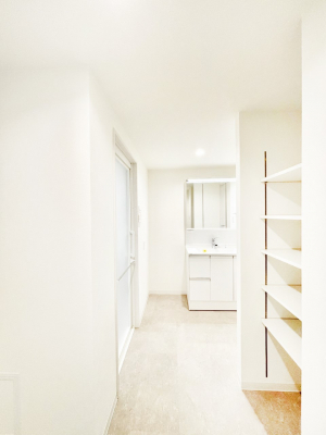 ���̑��@�^�I�����܂̃X�g�b�N�u����ɕ֗��ȒI�t���̃����h���[���[���B