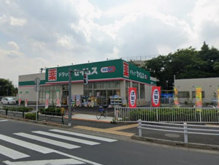 ���ӊ��@�h���b�O�X�g�A 700m �h���b�O�Z�C���X ���v���ē쒬�X