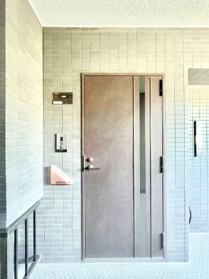 ���ց@�V���v���ŗ������������͋C�̌��֎���