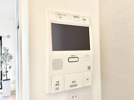 ���̑����ρ@�K��҂���ڂł킩����S�̂s�u���j�^�[�t���C���^�[�z���B   