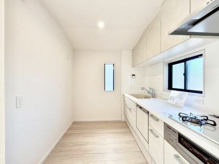 �L�b�`���@�L�X�Ƃ����g������̗ǂ��L�b�`���œ��X�̂��������y�����Ȃ肻��