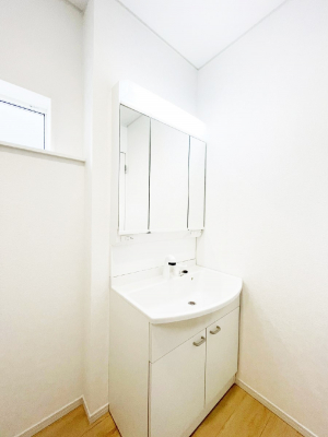 ���̑��@�L�X�Ƃ�Ƃ�̂��郉���h���[�X�y�[�X