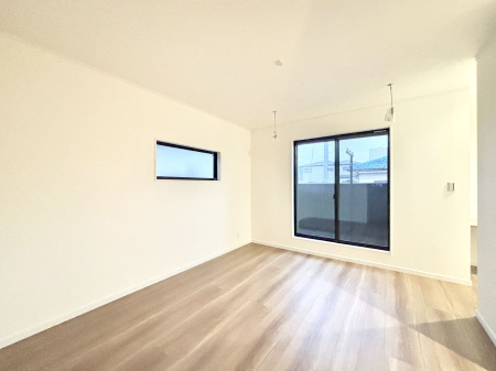 ���̑����ρ@���邢�o���R�j�[�T�C�h�ɗm����ݒu�B�ڊo�߂̗ǂ��Q���ɁB 