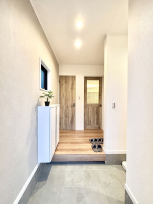 ���ց@�Ƒ��̋A��₨�q�l�������������}���錺��  