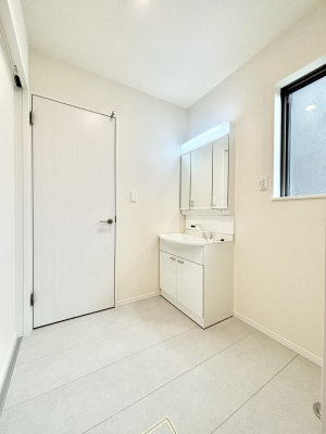 ���ʑ�E���ʏ��@���q���񂪂������A��􂢂����ł��Ă��ꂻ���Ȑ��ʏ��I