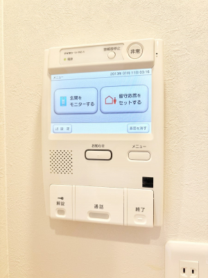 ���̑����ρ@TV���j�^�[�t�C���^�[�t�H�����t���Ă��ăZ�L�����e�B�[��  