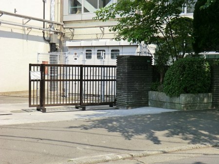 ���ӊ��@���w�Z 620m ���n�旧���⒆�w�Z