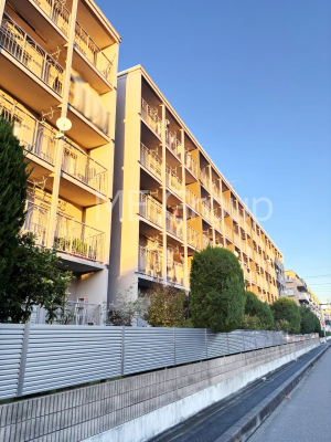 ���n�O�ώʐ^�@�����ɕ֗��Ȓn�ɐL�т₩�ȉƑ��̐������i��`���Z�܂�