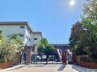 ���ӊ��@���w�Z 1300m �������܎s����Y�a���w�Z