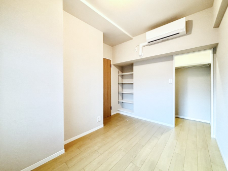 �q�������@�E�H�[�N�C���N���[�[�b�g�t���̂������ŏ[�������v���C�x�[�g���Ԃ��߂����܂��B