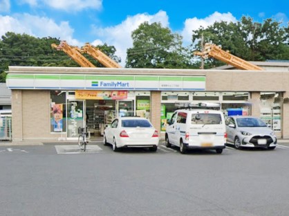 ���ӊ��@�R���r�j 749m �t�@�~���[�}�[�g�V����Ύ~�񒚖ړX