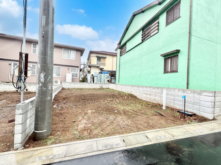 �@�����Ɍ������Ȃ����ԃX�y�[�X�B