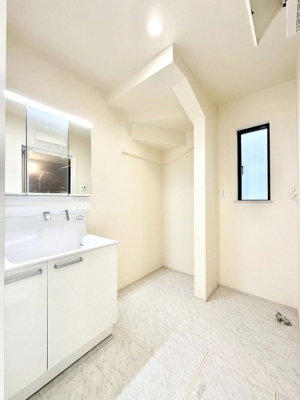 ���ʑ�E���ʏ��@���邢���ʏ��͖����̐g�x�x���y�����ł����Ⴂ�����ł��B