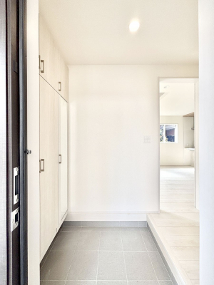 ���ց@�Ƒ��̋A��₨�q�l�������������}���錺��  