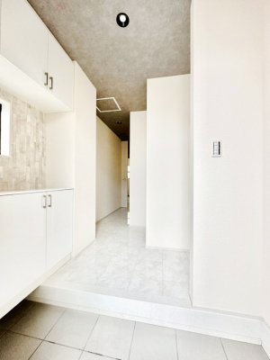 ���ց@�Ƒ��̋A��₨�q�l�������������}���錺�ց@