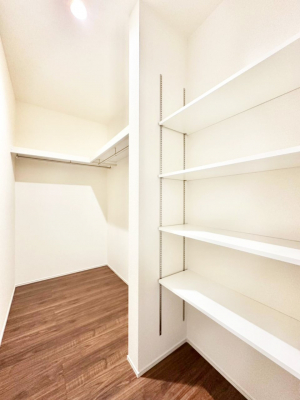 ���̑��@�ߗނ��n���K�[�Ɋ|�����܂܎��[�ł���WIC�B�ߗނ̐������ڂ����₷���ĕ֗��ł��I