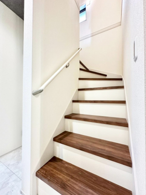 ���̑��@���S�����l�����K�i�ɂ͎肷���ݒu���Ă��܂�