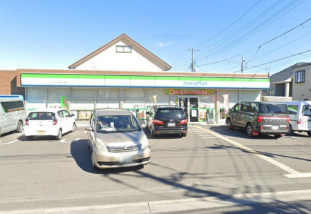 ���ӊ��@�R���r�j 600m �t�@�~���[�}�[�g �������ܖx�̓����X