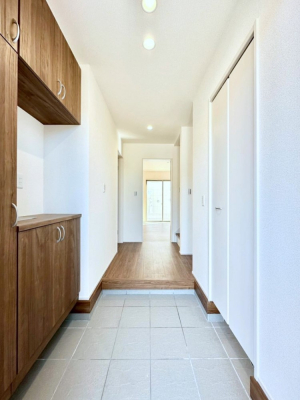 ���ց@����I�𗘗p���āA���z�������������q�l�������ĂȂ��ł��܂��B