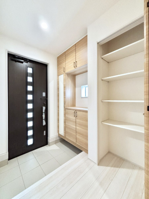 ���ց@����I�𗘗p���āA���z�������������q�l�������ĂȂ��ł��܂��B