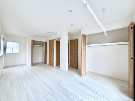 �q�������@�q�������ɂ��������߂Ȏ��[�X�y�[�X�����Ղ�̋���