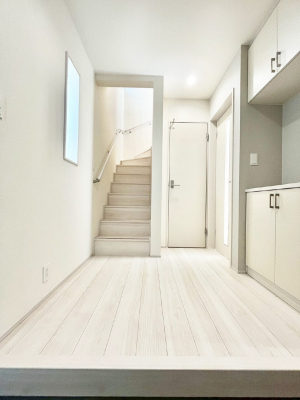 ���ց@�Ƒ��̋A��₨�q�l�������������}���錺��  