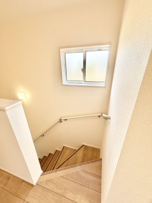 ���̑��@���S�����l�����K�i�ɂ͎肷���ݒu���Ă��܂�