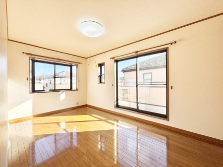 ���̑����ρ@�o���R�j�[���J�������v���X���Ă����m��