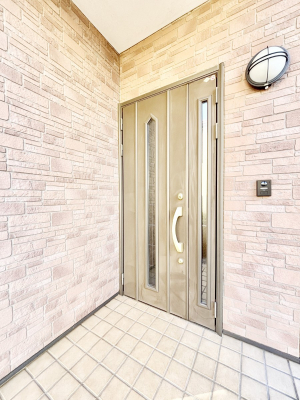 ���ց@�V���v���ŗ������������͋C�̌��֎���