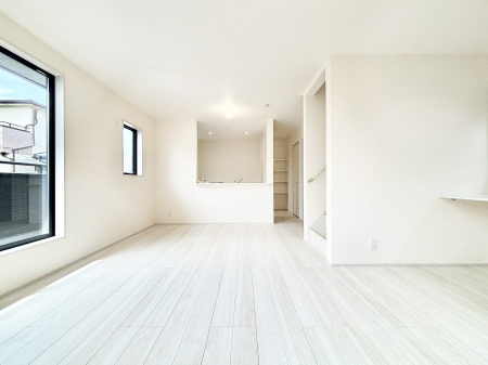 ���r���O�@�i�`�������e�C�X�g�̗D�����_�炩���F�g���̃t���[�����O���f�G�ȃ��r���O�ł��ˁB