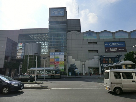 ���ӊ��@�V���b�s���O�Z���^�[ 1400m �����{��z�y�y