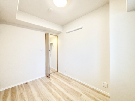 �Q���@�g���₷���`�Ńx�b�g��Ƌ�̒u�����ɂ����邱�Ƃ�����܂���B   