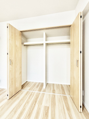 ���[�@�m���N���[�[�b�g�B���s��������̂Ō���̈ߗނ�����������[�ł��܂��B