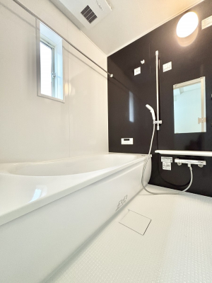 �����@����̔�������Ă���閾�邢�������̂���o�X���[��