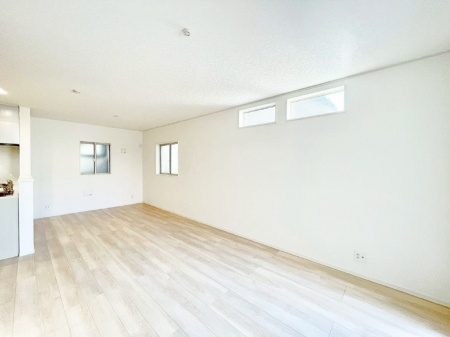 ���r���O�@�Z�ޕ��̌��������o�����A�C���e���A���l����̂��y���݂ȃ��r���O�ł��I