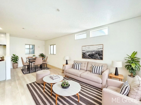 ���r���O�@�������������͋C�̂k�c�j�͉Ƒ��݂�Ȃ̉��K��ԁ@���Ƌ��CG�ł�