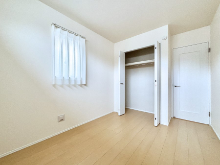 �q�������@�q�������ɂ��������߂Ȏ��[�X�y�[�X�����Ղ�̋���