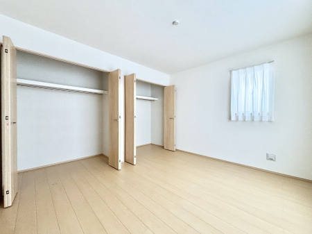 �q�������@�q�������ɂ��������߂Ȏ��[�X�y�[�X�����Ղ�̋���