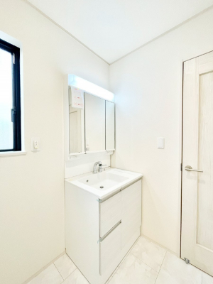 ���̑��@�L�b�`���Ƃ̓������l�����������W���݌v�ŖZ�������Ԃ̉Ǝ������N���N