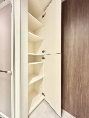 ���̑����ρ@�^�I�����܂Ȃǂ̃X�g�b�N����ɏd�󂷂���ʏ����[�B