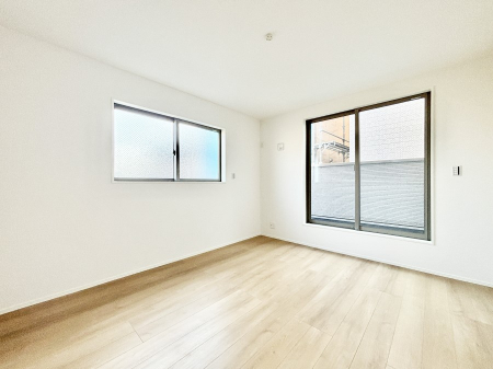 ���̑����ρ@�o���R�j�[���J�������v���X���Ă����m��