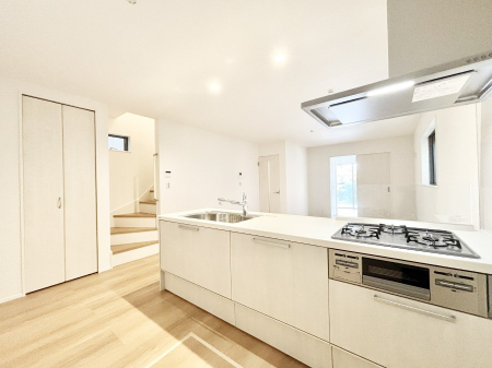 �L�b�`���@�L�X�Ƃ����g������̗ǂ��L�b�`���œ��X�̂��������y�����Ȃ肻��